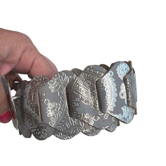 NEW Chicos silver leather embossed belt